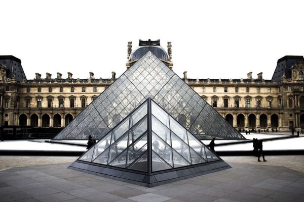 Bảo tàng Louvre - Biểu tượng đất nước Pháp - tour du lịch Châu âu
