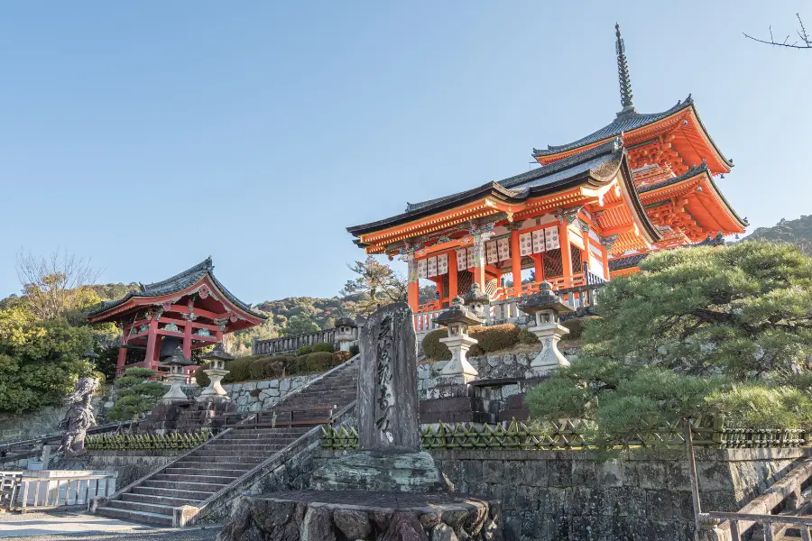 Chùa Hase-dera (Kamakura) – Chùa Hoa Và Phật Bà Nghìn Tay