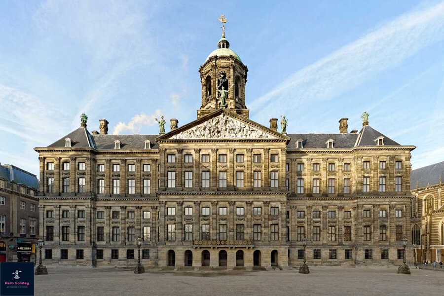 Cung điện Hoàng Gia Amsterdam - Tour du lịch Châu âu