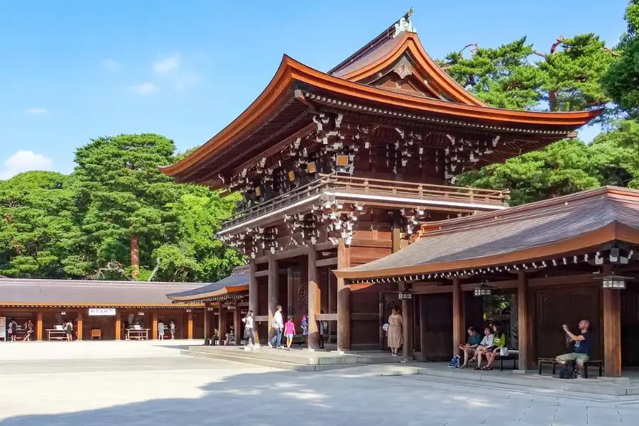 Đền Meiji Jingu (Tokyo) – Linh Hồn Của Thủ Đô Nhật Bản