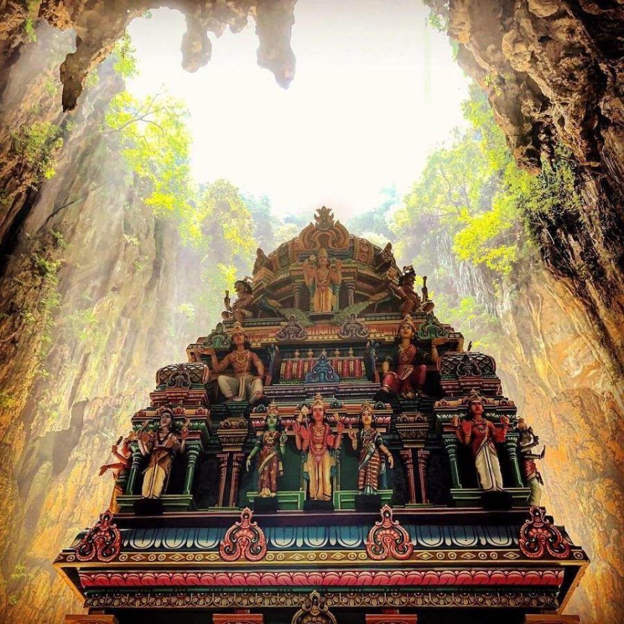 Động Batu - Điểm đến linh thiêng tour Singapore-malaysia-indonesia