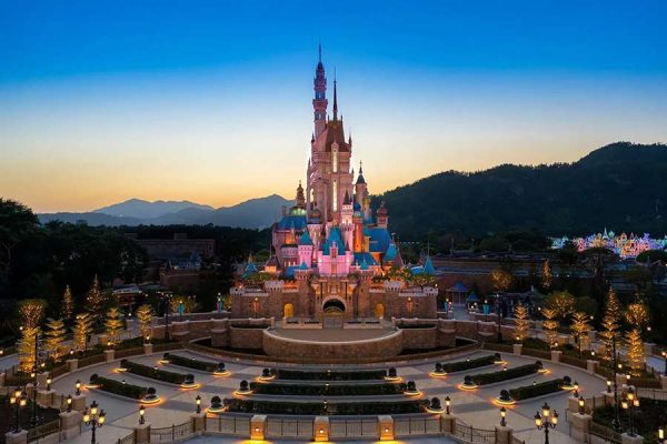 Du lịch Hồng Kông công viên Disneyland