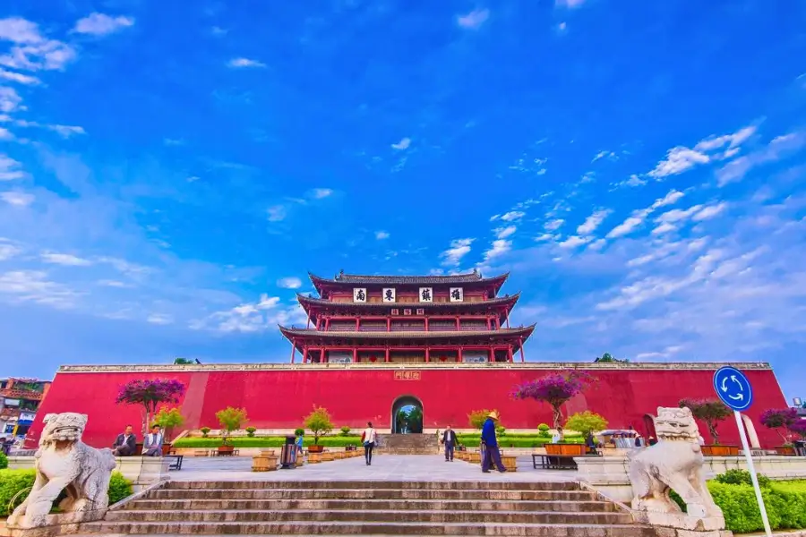 Du lịch Kiến Thủy chiêm ngưỡng thành Vân Nam Du lịch Kiến Thủy chiêm ngưỡng thành Vân Nam