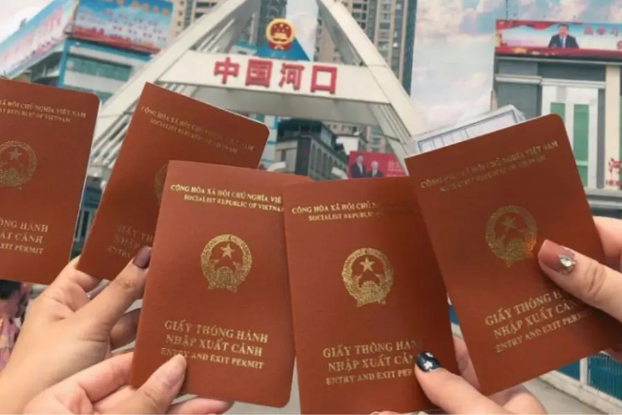Giấy tờ đi Trung Quốc bằng đường bộ cần chuẩn bị