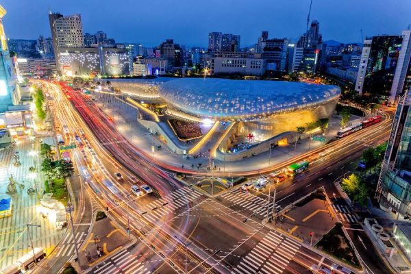Khám phá Chợ Dongdaemun sầm uất bậc nhất Hàn Quốc