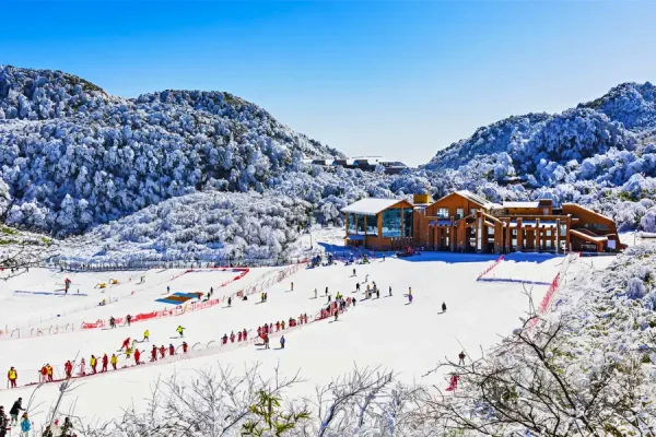 Khu trượt tuyết Kim Phật Sơn - Thiên đường trượt tuyết ở Trùng Khánh