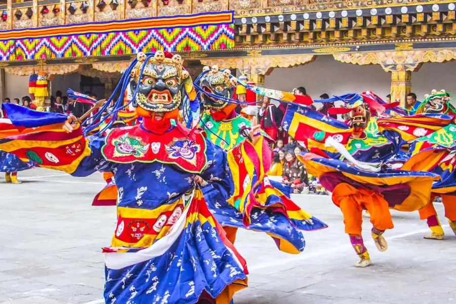 Lễ hội Punakha Tshechu – Linh hồn văn hóa vùng thung lũng