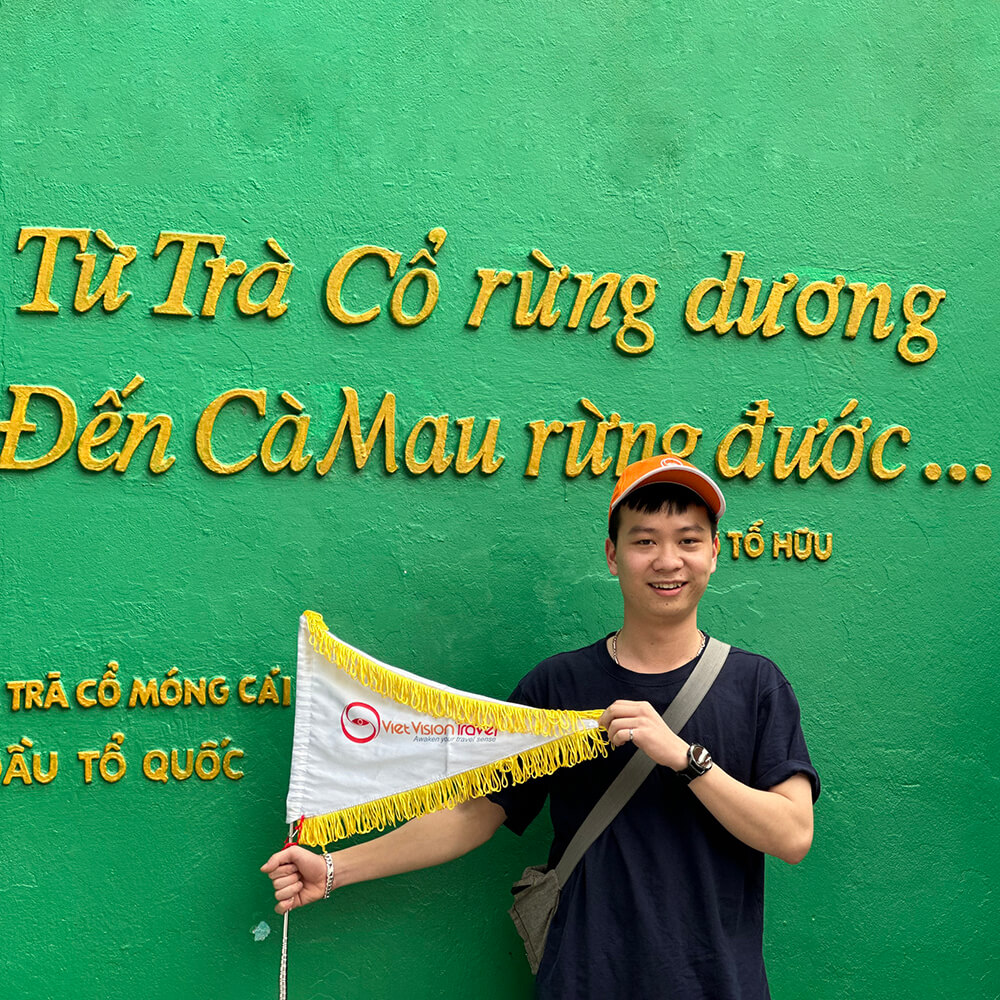 Nguyễn Hoài Nam - Nhân viên Marketing