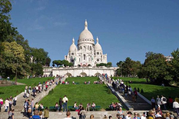 Tham quan đền thờ Montmartre Pháp