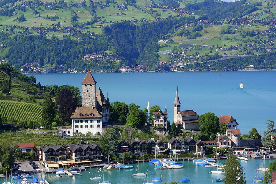 Thị trấn Interlaken - Thụy Sĩ