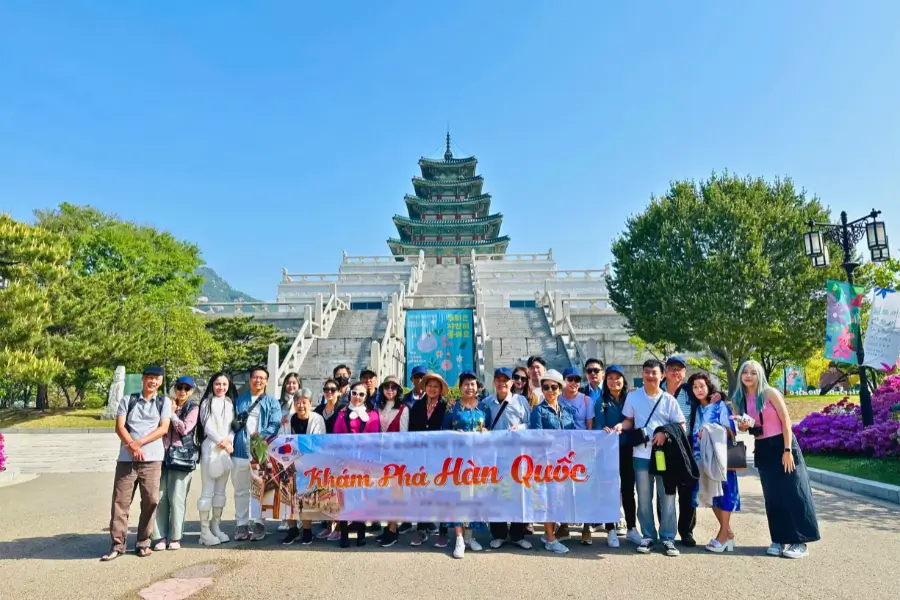 Tiêu chí quan trọng khi chọn tour Hàn Quốc cho người lớn tuổi