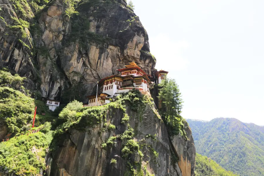 Tour Du Lịch Bhutan Chinh phục Tiger's Nest (Tu viện Taktshang) Tour Du Lịch Bhutan Chinh phục Tiger's Nest (Tu viện Taktshang)