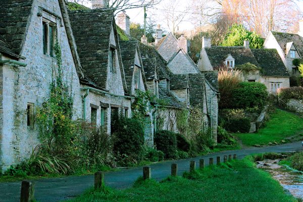 Tour Du Lịch Châu Âu - Du lịch Làng cổ Bibury