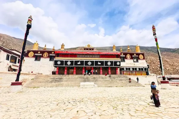 Tour Du Lịch Tây Tạng - Tu viện Sera