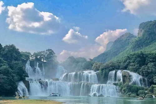 Tour Du lich Ha GiaTour Du Lịch Hà Giang - Bắc Kạnng