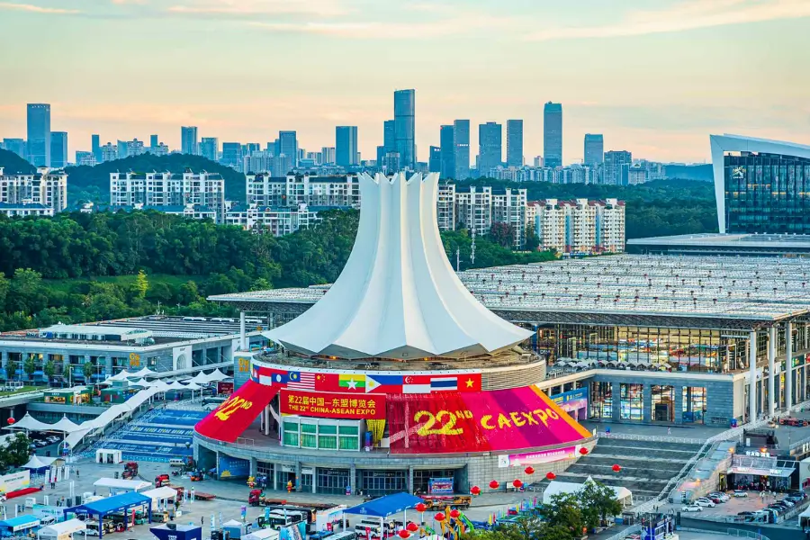 Tour du lịch Trung Quốc - Trung tâm Triển Lãm Quốc Tế ASEAN Tour du lịch Trung Quốc - Trung tâm Triển Lãm Quốc Tế ASEAN