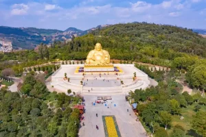 Tour du lịch Trung Quốc - Tượng Phật Di Lặc