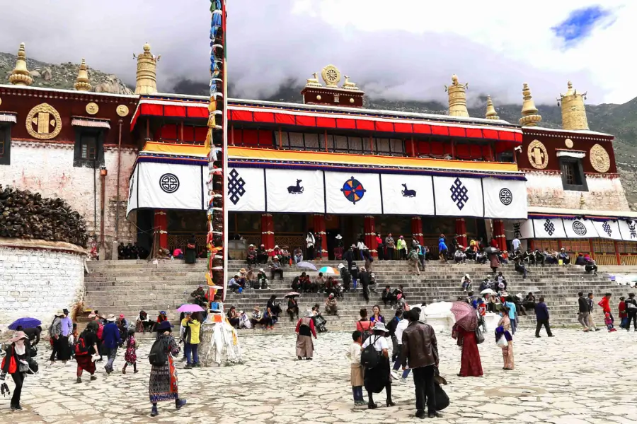 Tu viện Drepung – Tu viện lớn nhất Tây Tạng