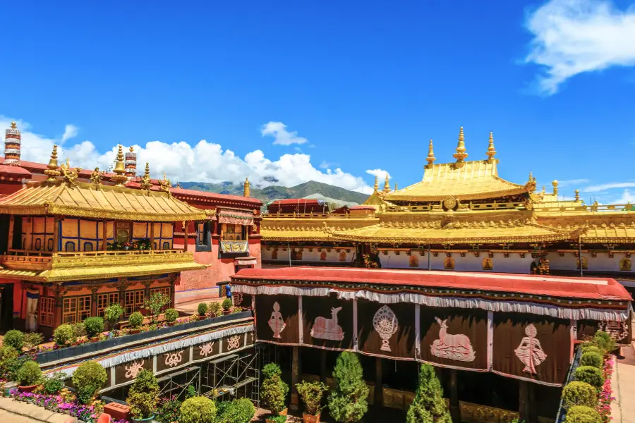 Tu viện Jokhang (Chùa Đại Chiêu)
