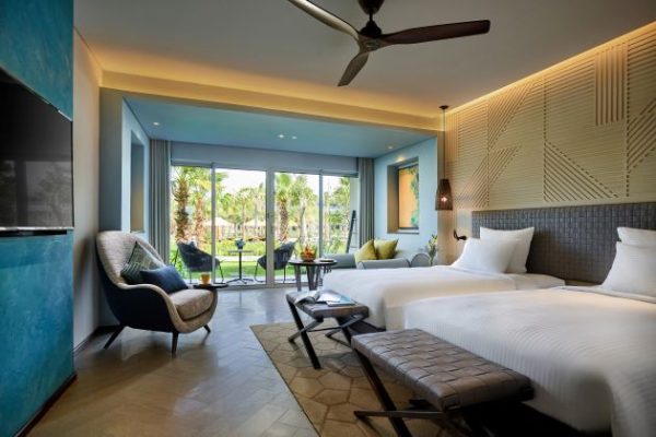 Voucher Khách sạn Resort Phú Quốc - Phòng Deluxe Poolside