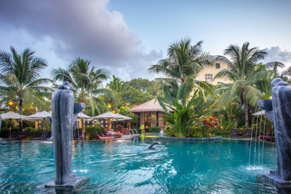 Voucher resort Hội An 2020 tại La Siesta Hội An - Bể bơi nước mặn