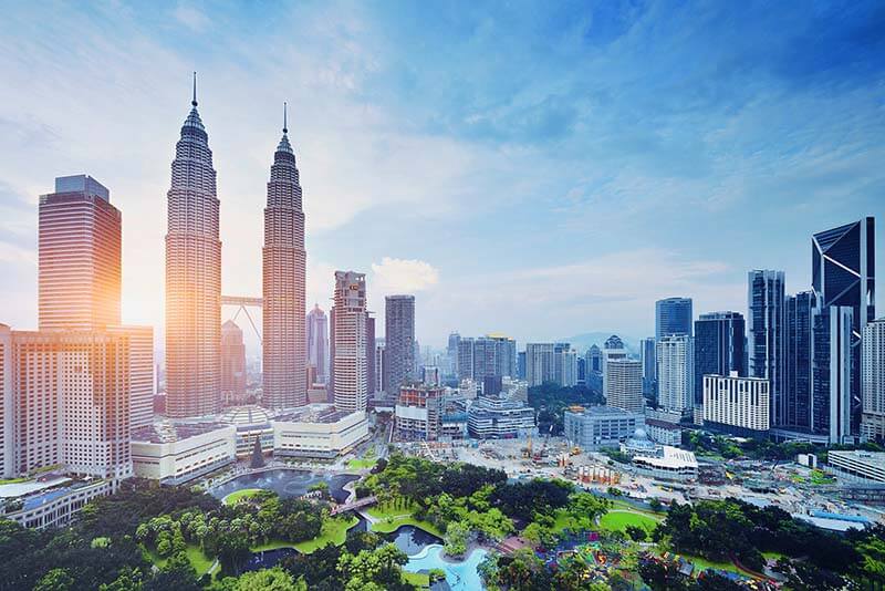 Chương trình tour du lịch Singapore Malaysia 5 ngày 4 đêm - Tháp đôi Petronas