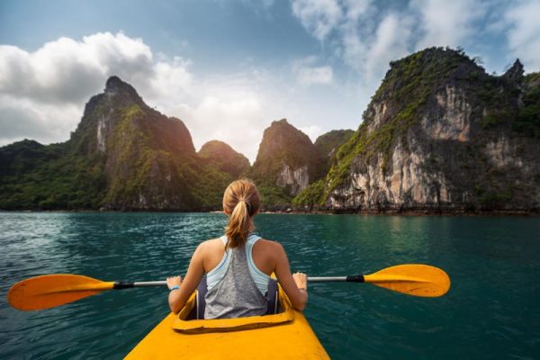 Đi tour du lịch Hạ Long