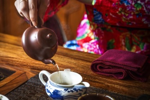 Đi Trung Quốc mua trà về làm quà cho người thân, bạn bè