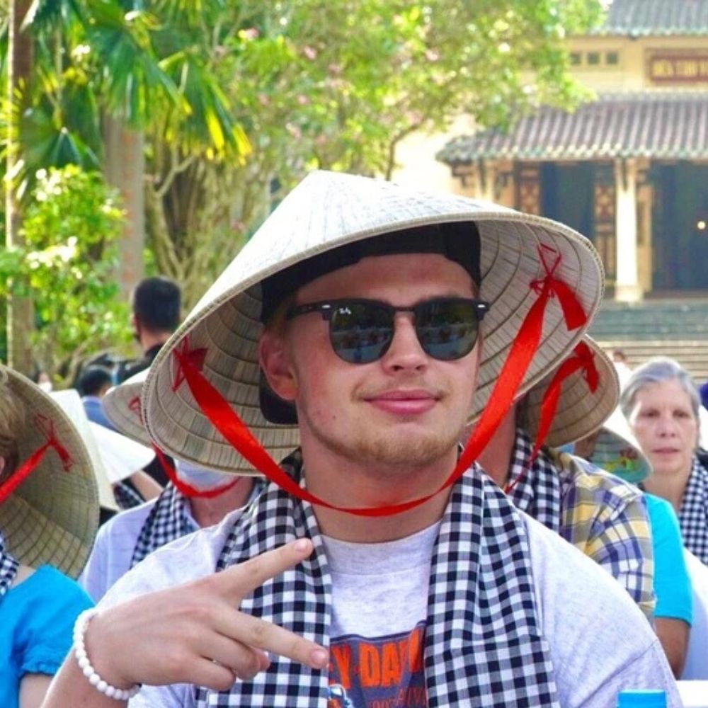 dịch vụ lưu trú cho người nước ngoài