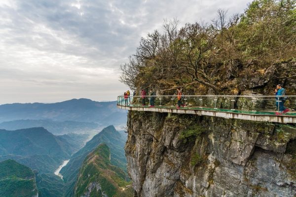 Tour đi du lịch Trung Quốc trọn gói: Phượng Hoàng Cổ Trấn - Thiên Môn Sơn