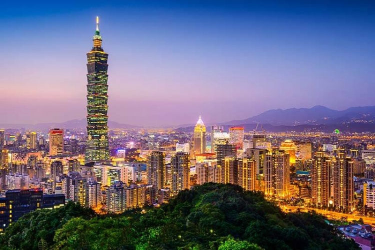 Tour du lịch Đài Loan khởi hành từ Hà Nội 5 ngày - Tháp Taipei