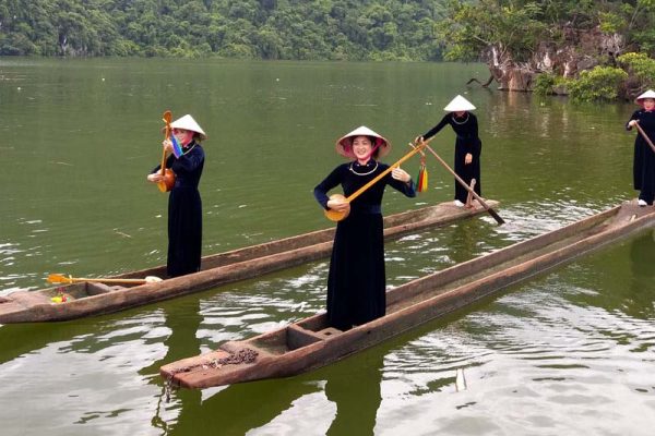 Tour du lịch Đông Bắc 3 ngày 2 đêm đi từ Hà Nội - Hồ Ba Bể - Động Ngườm Ngao