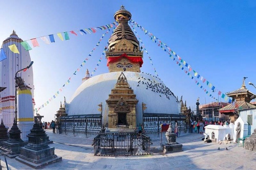 Tour du lịch Nepal Tây Tạng khởi hành từ Hà Nội: Tháp Swayambhunath