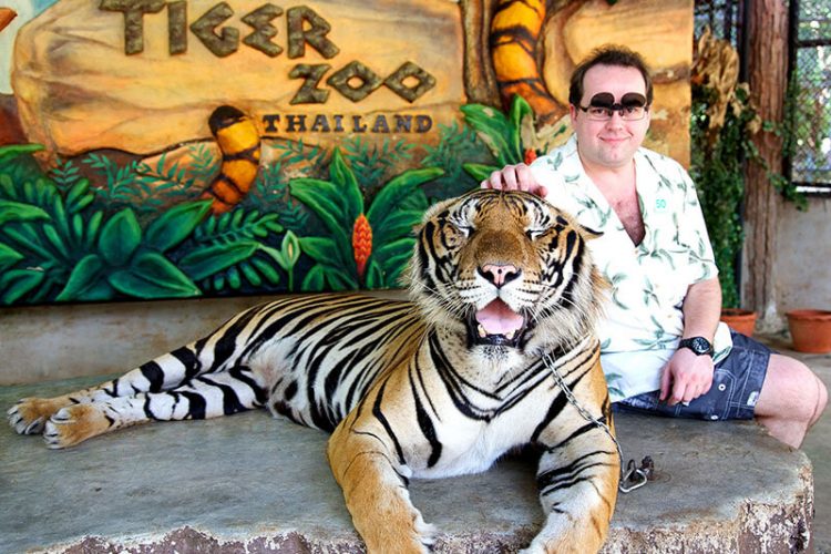 Tour Thái Lan Bangkok Pattaya đi từ Hải Phòng - vườn thú Sriracha